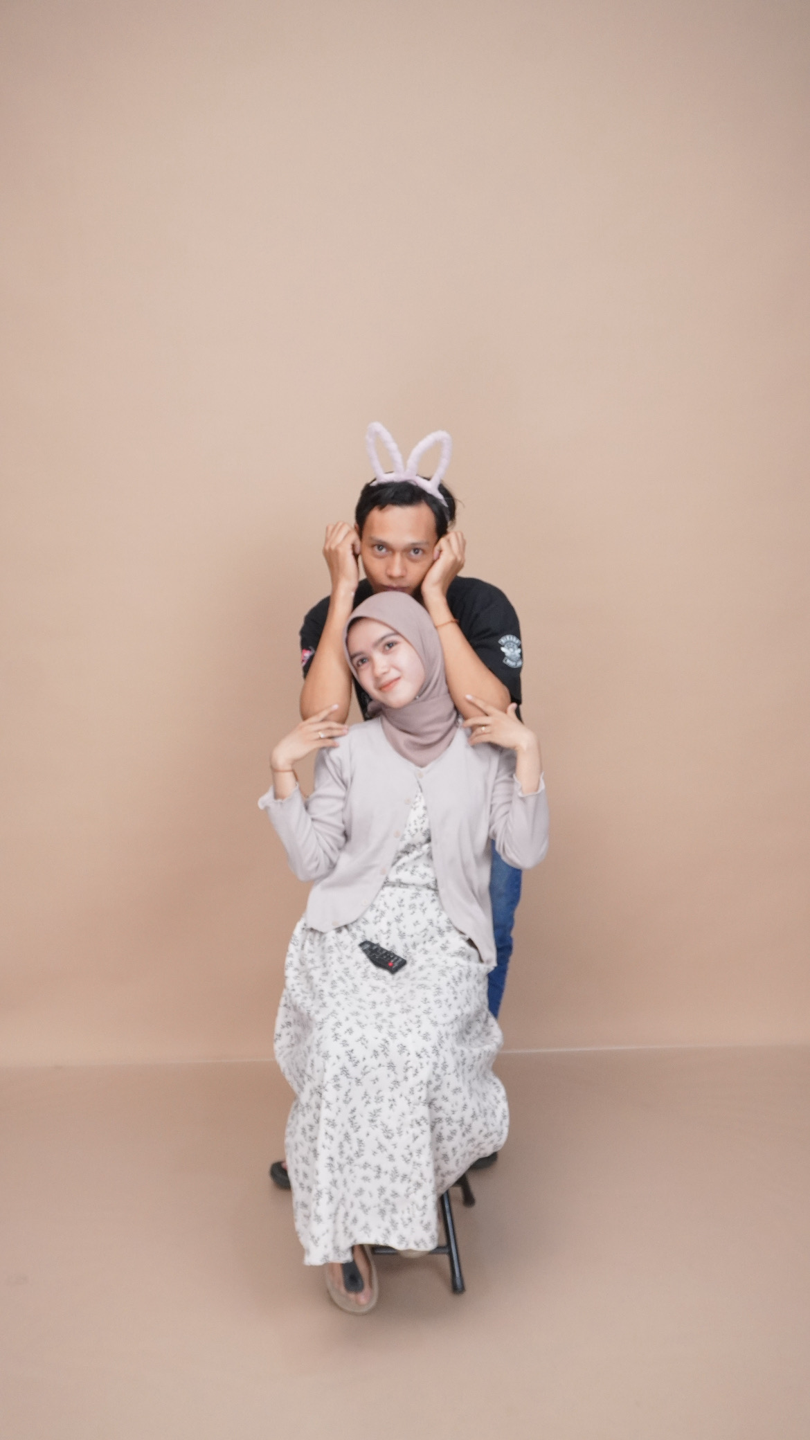 B9B87821-FC35-4FF1-A2CB-F51DC74ED863