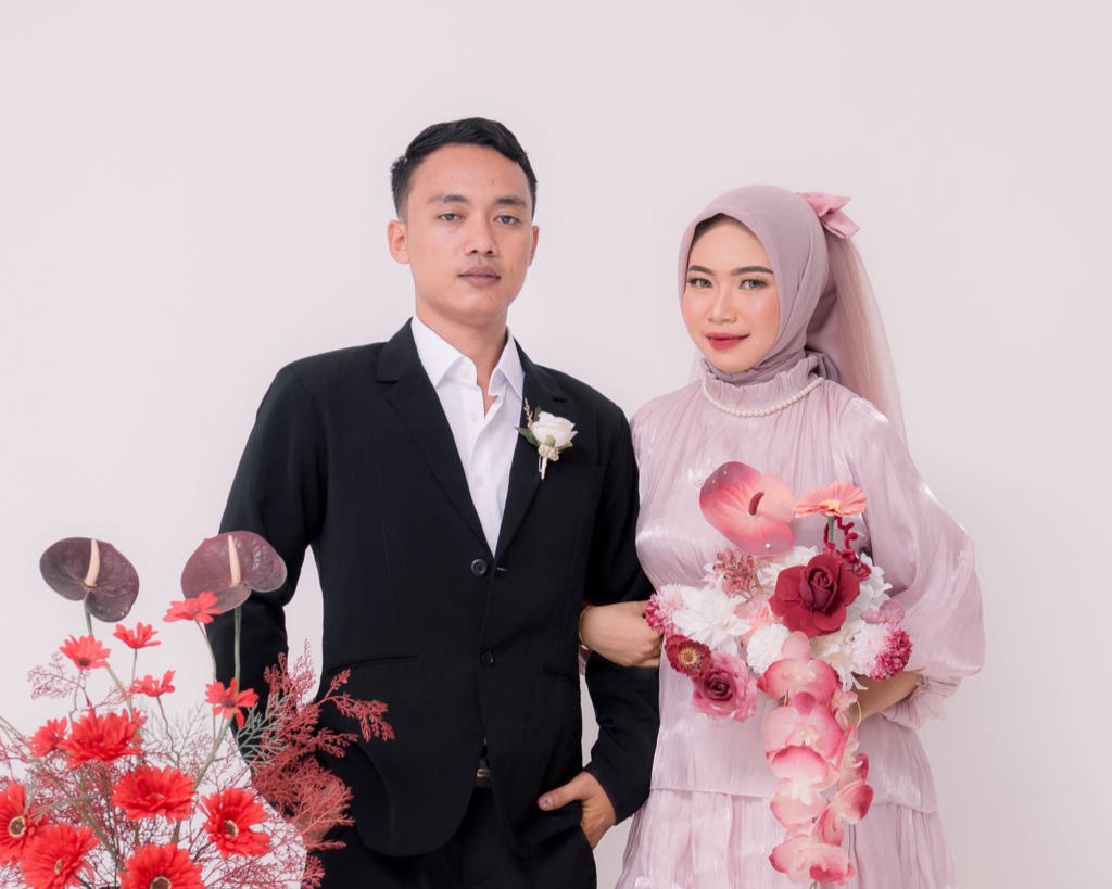 Alfattih_foto-love-story-FILEminimizer